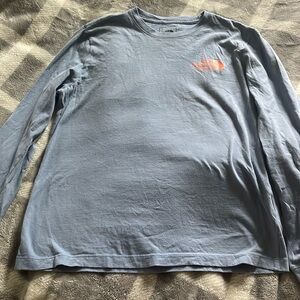 Women’s North Face Shirt